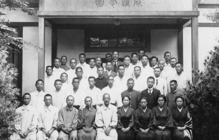 財団法人成蹊学園を設立（1919年）