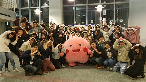 17年 クリスマスパーティー イベント 国際交流 成蹊学園国際教育センター 17年 クリスマスパーティー イベント 国際交流 成蹊学園国際教育センター