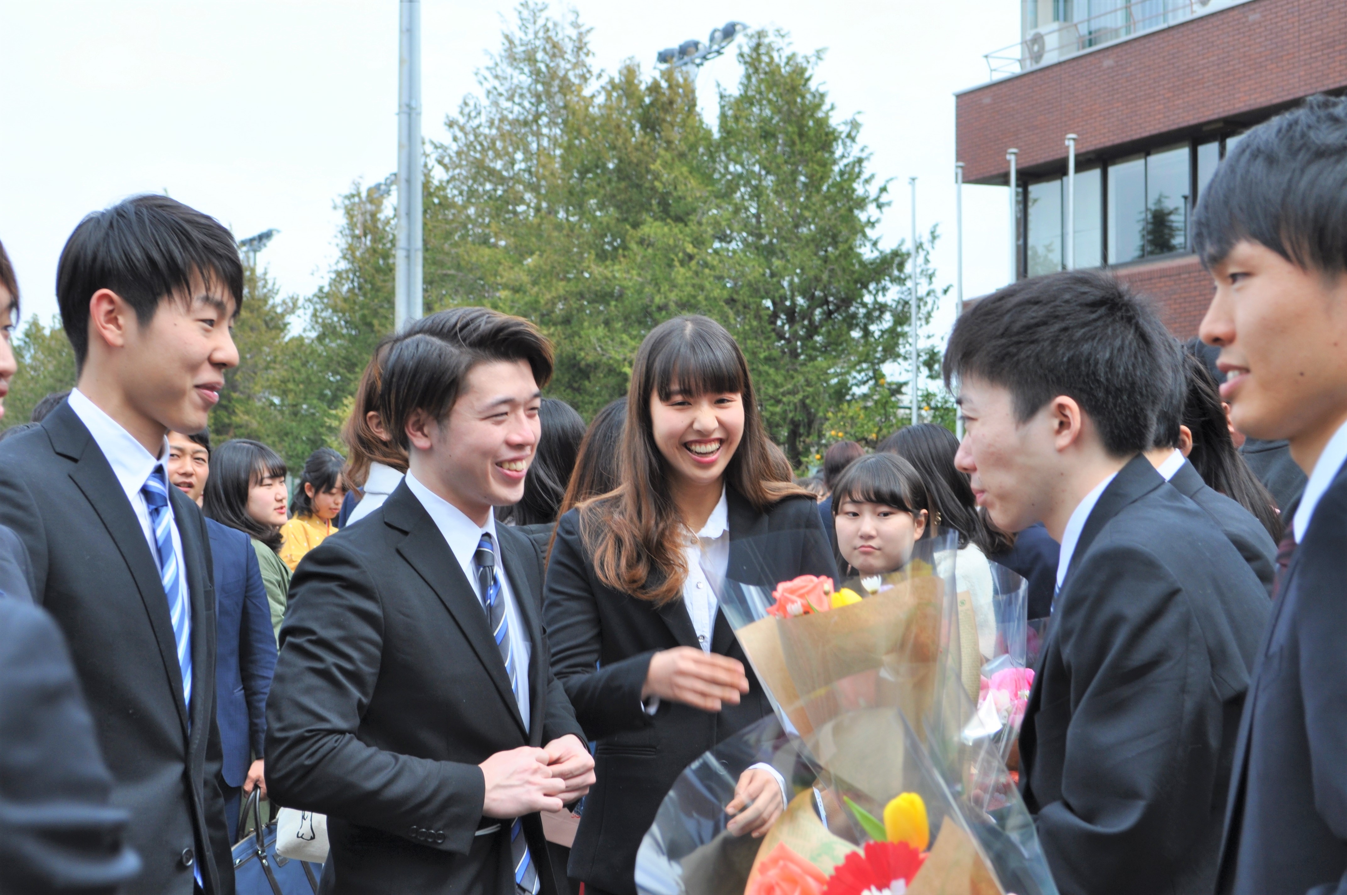 18年度学位授与式が挙行されました News Topics 成蹊大学